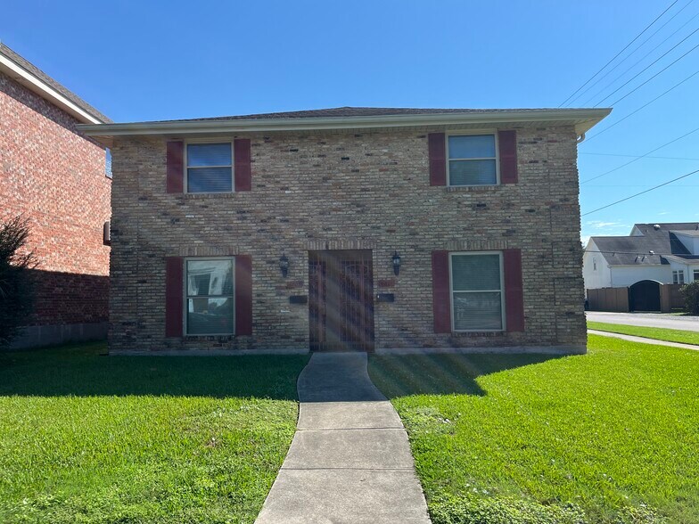6803 Louisville - 6803 Louisville St