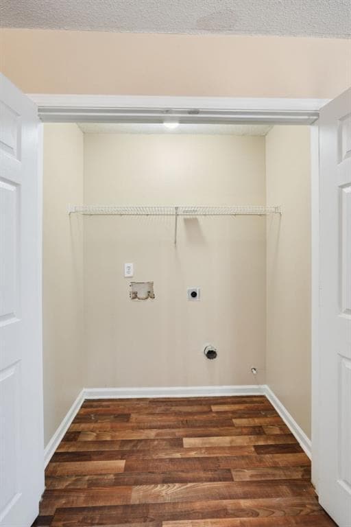 Building Photo - 589 Wren Walk