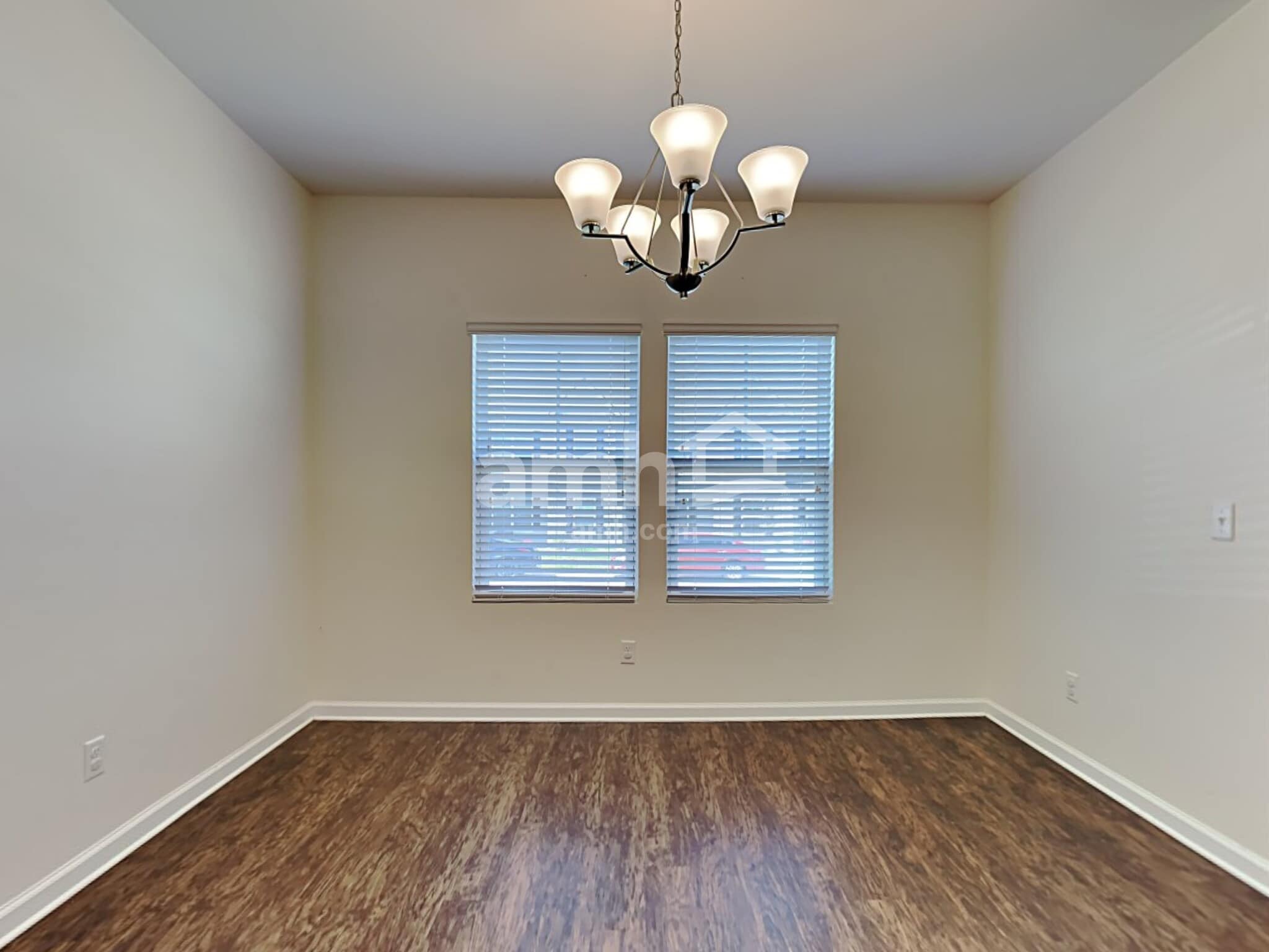 Building Photo - 13 Crabapple Cir