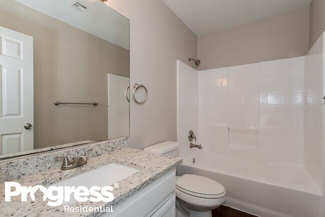 Building Photo - 8024 Festivity Cir