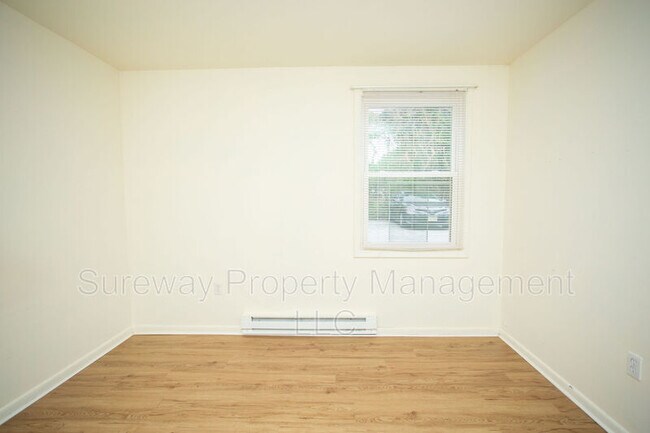 Building Photo - 13 Merion Terrace