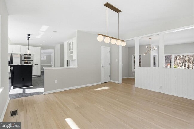 Building Photo - 13835 Burntwoods Rd