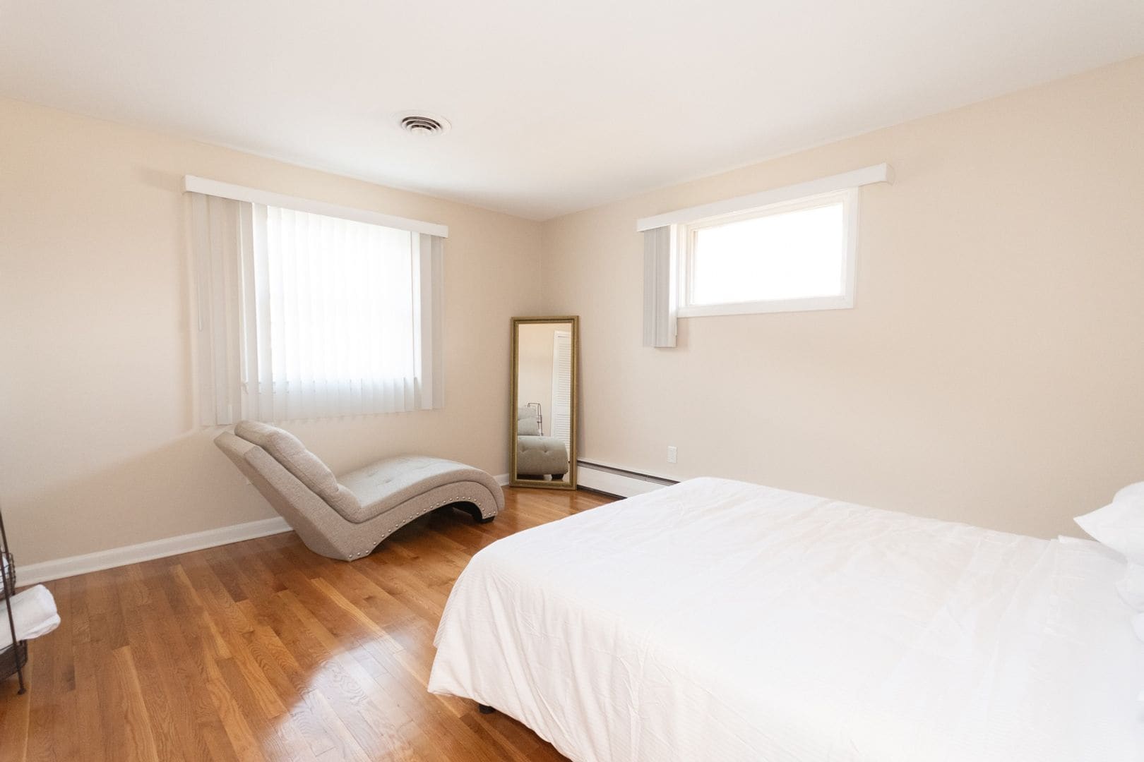 Building Photo - 9002 St Andrews Pl