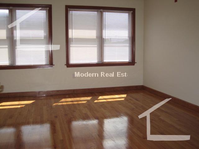 Building Photo - 112 Allston St
