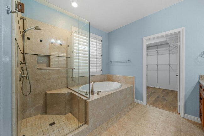 Building Photo - 1589 Turquoise Dr