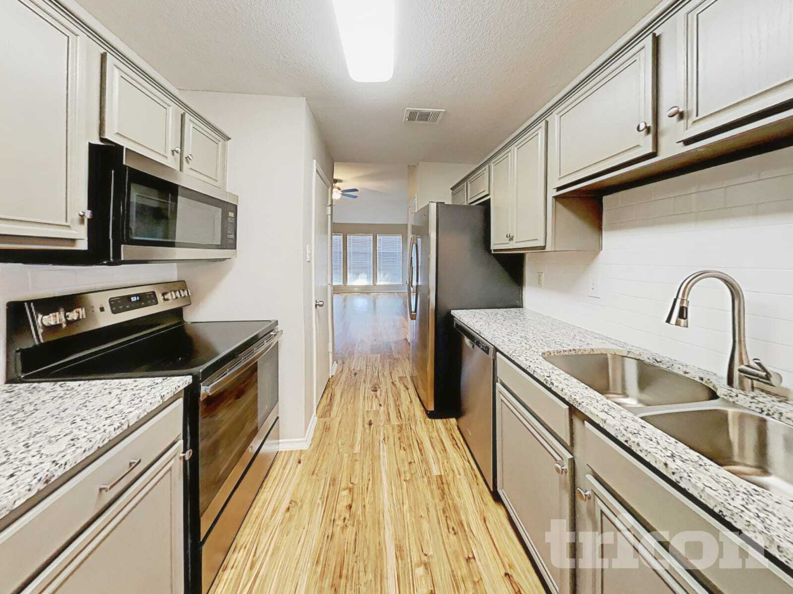 Building Photo - 1214 Bayberry Way