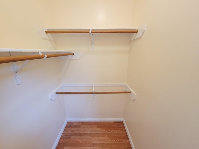 Building Photo - 14938 Brightbrook Dr