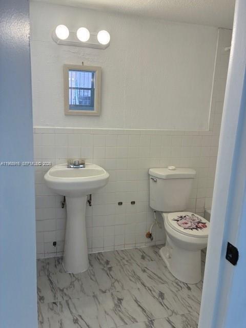 Building Photo - 19805 SW 114th Ave