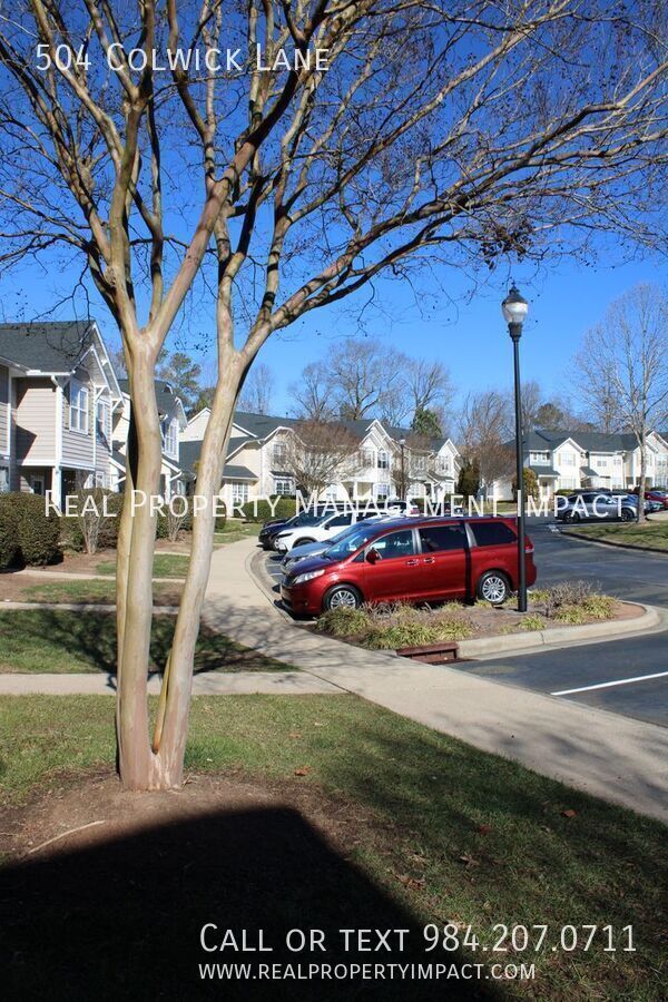 Building Photo - 504 Colwick Ln