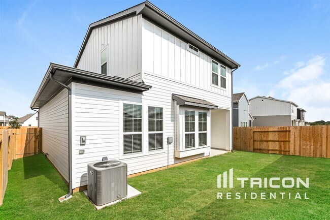 Building Photo - 22818 Terrazzo Dr