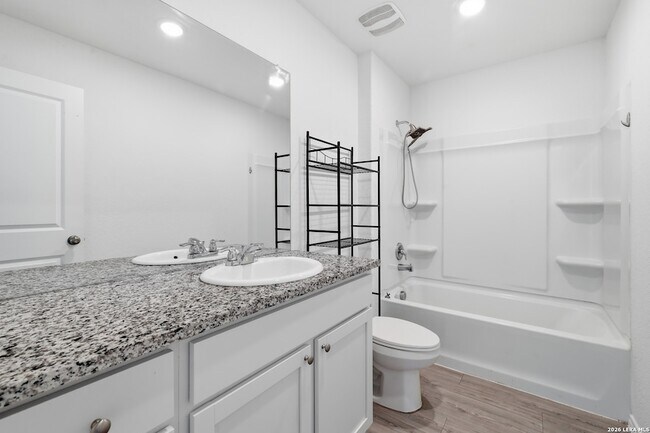 Building Photo - 306 Ambush Ridge