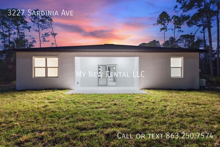 Building Photo - 3227 Sardinia Ave