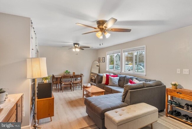 Building Photo - 236 Chippewa Trail