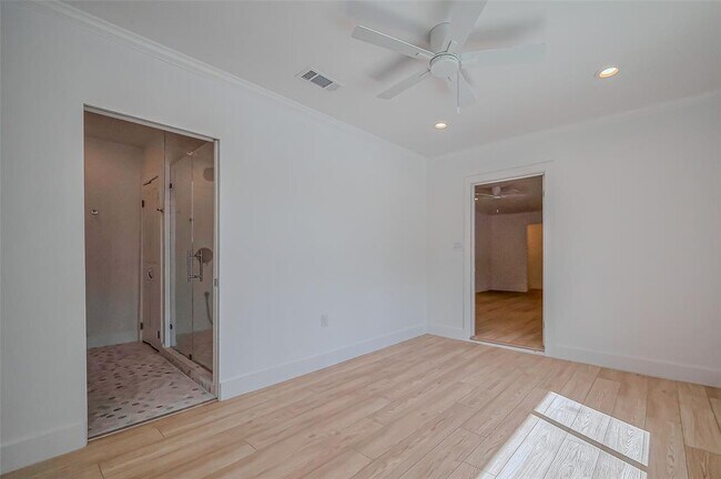 Building Photo - 2214 Nina Lee Ln