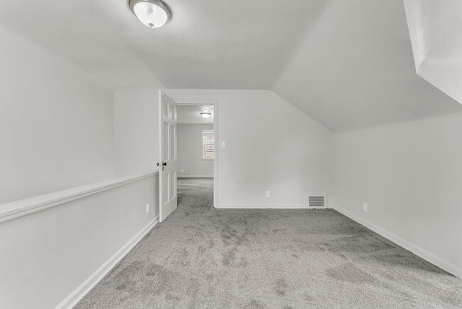 Building Photo - 936 Elbon Rd