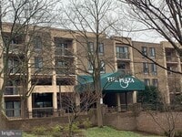 Building Photo - 807 N Howard St