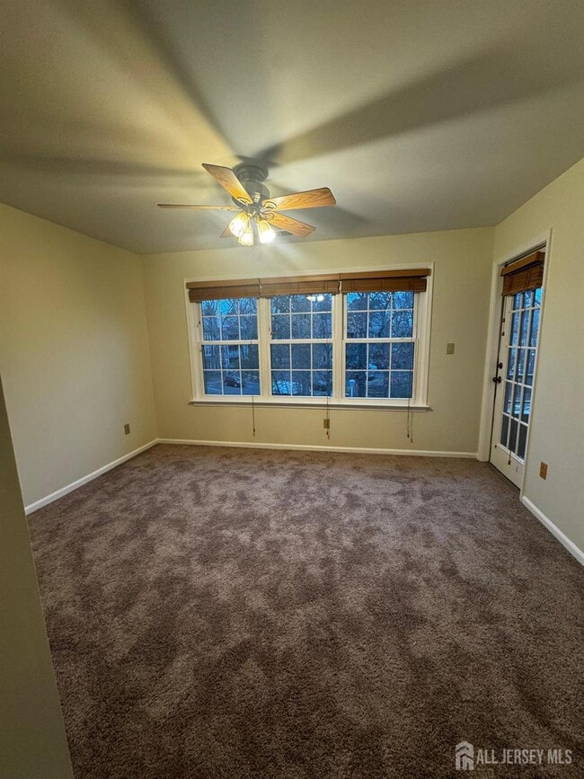 Building Photo - 1109 Stoneridge Cir