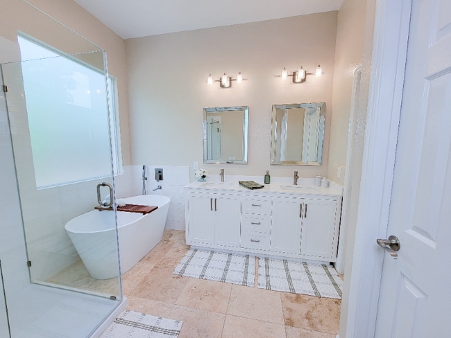 Building Photo - 9425 Loire Valley Way