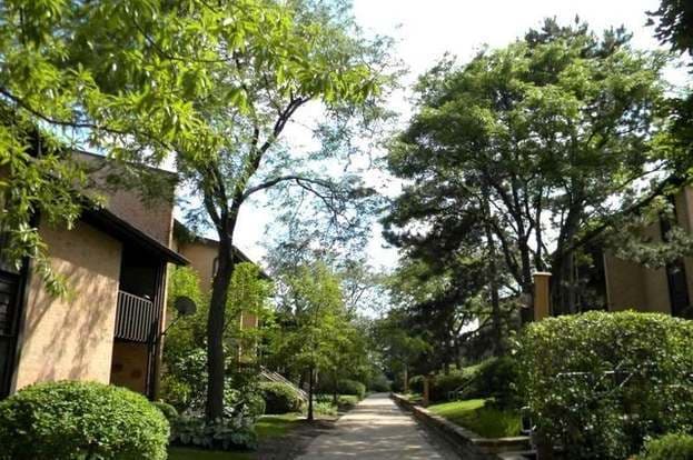 Building Photo - 6111 Knoll Wood Rd