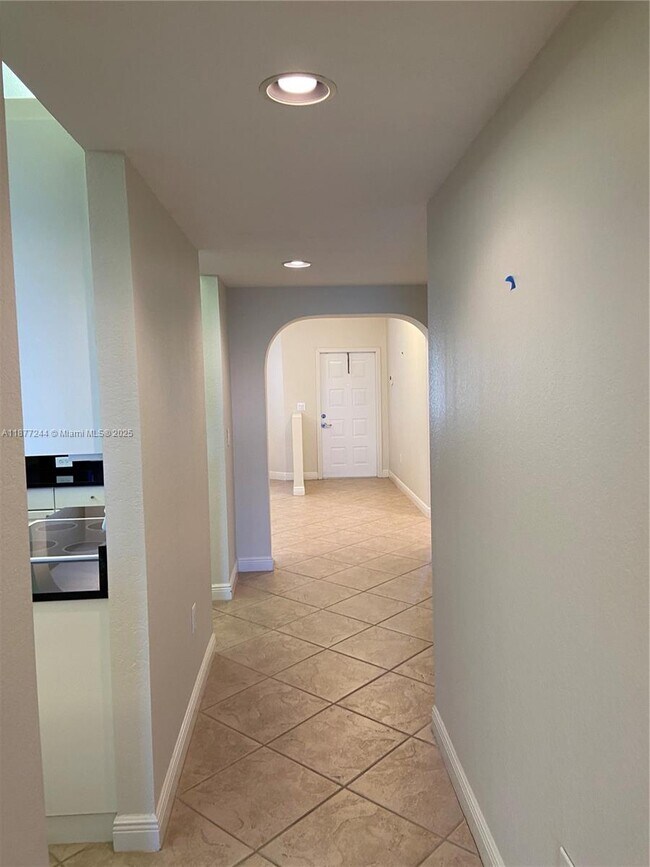 Building Photo - 10700 NW 66th St
