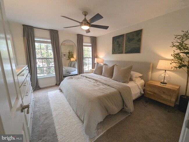 Building Photo - 2922 Huntington Grove Square