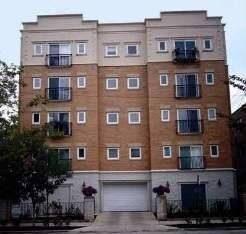 Building Photo - 2021 N Kedzie Ave