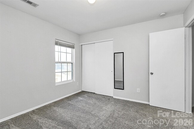 Building Photo - 15611 Normans Landing Dr