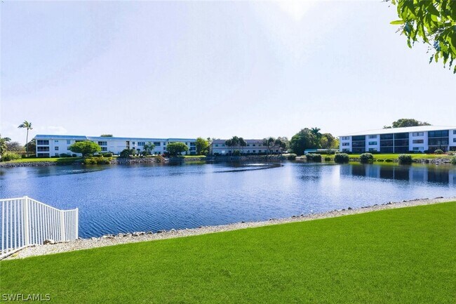 Building Photo - 3030 Binnacle Dr