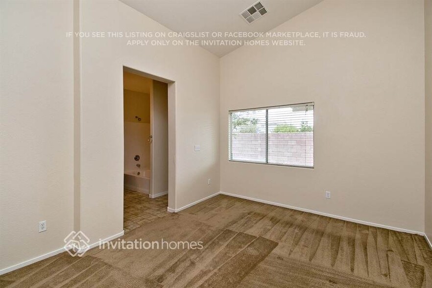 Building Photo - 5836 Running Horse Dr