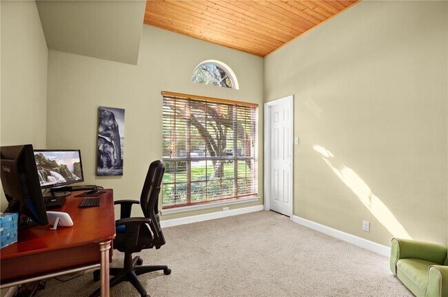 Building Photo - 119 Bluejack Pl