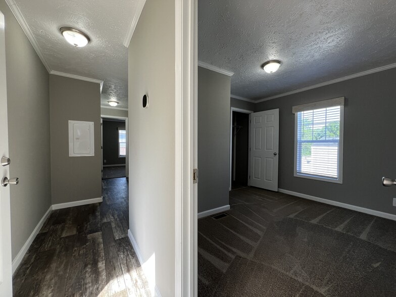 Building Photo - 53 Sugar Maple Dr