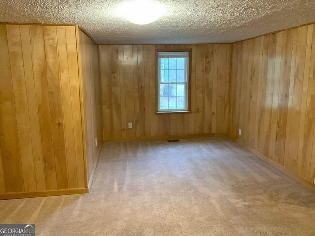 Building Photo - 1590 Waterworks Rd