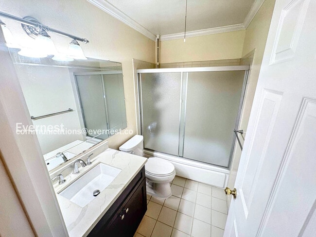Building Photo - 108 Madora Pl