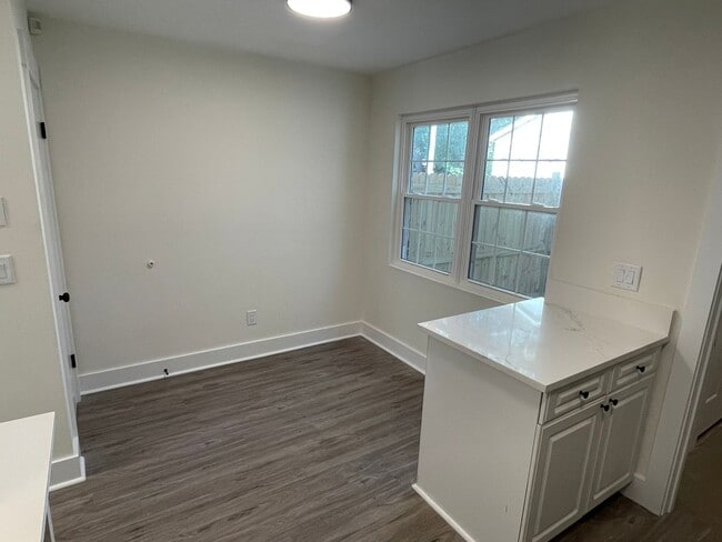 Building Photo - Available now. FULLY RENOVATED 2 BR/1.5 BA...