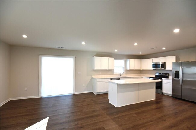 Building Photo - 8421 Limerick Ln