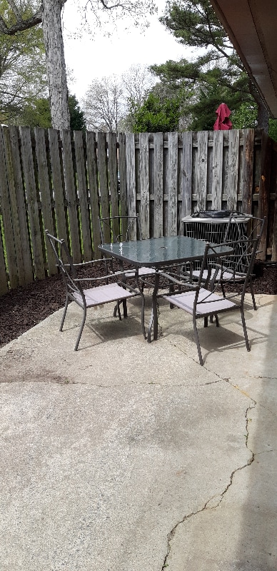 Building Photo - 1562 Malibu Pl