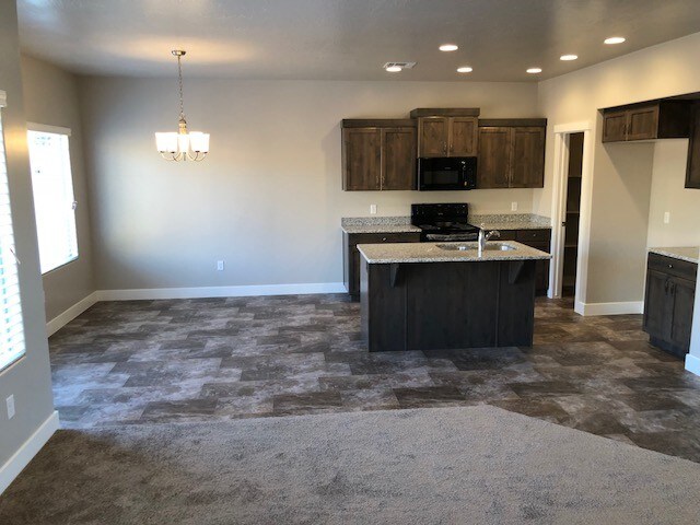 Building Photo - 3378 E Crimson Ridge Dr