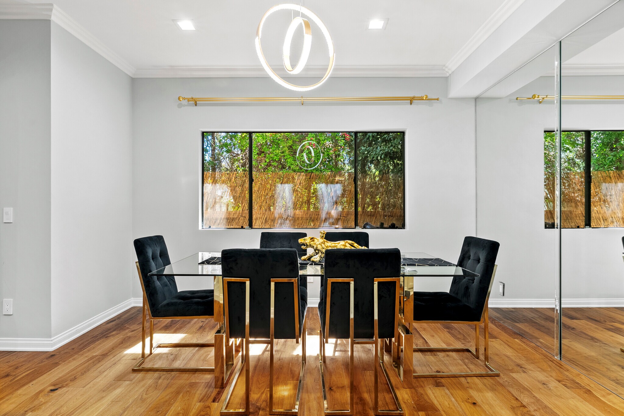 Building Photo - 14630 Dickens St