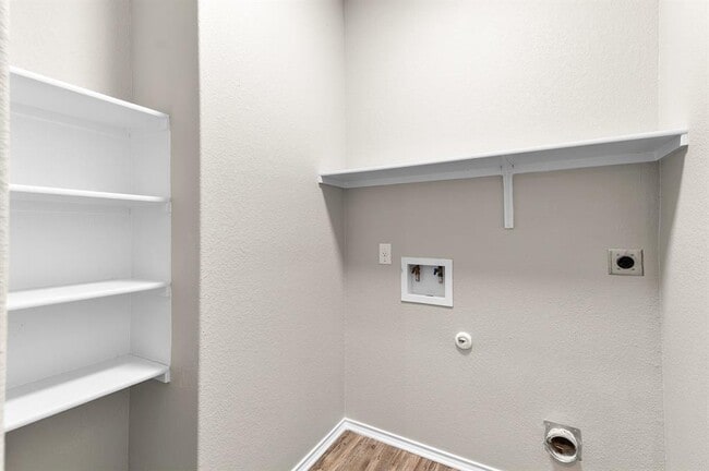 Building Photo - 508 Crane Crest Dr