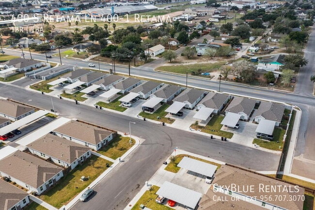 Building Photo - 400 S Retama Ln