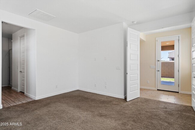 Building Photo - 3712 S 64th Ave