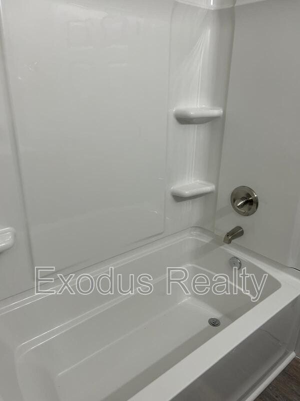 Building Photo - 311 Bracken St