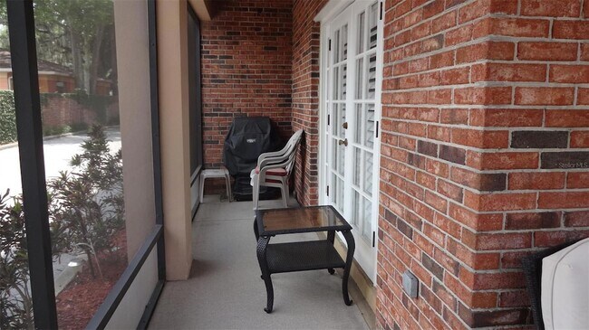 Building Photo - 1144 Delaney Ave