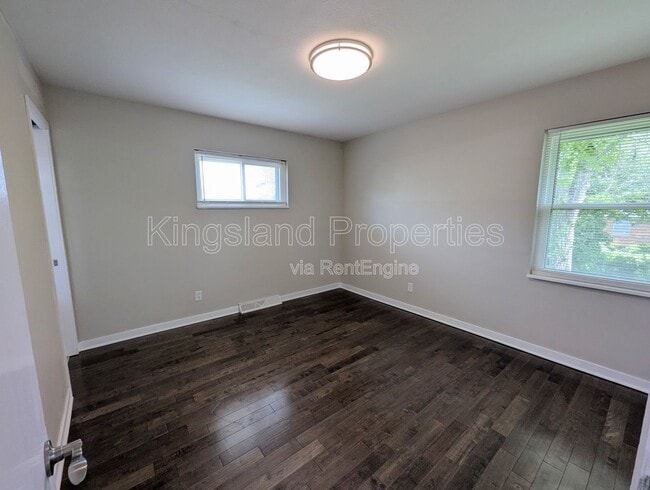 Building Photo - 1146 Swarthmore Ln