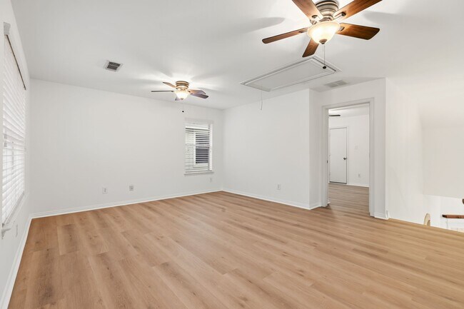 Building Photo - 5315 Barleycorn Ln