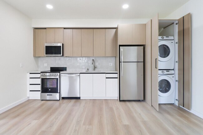 Building Photo - 4456 30th Street - North Parks Elevated Spanish Style Community