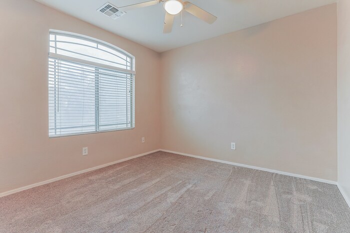 Building Photo - 42816 W Estrada St