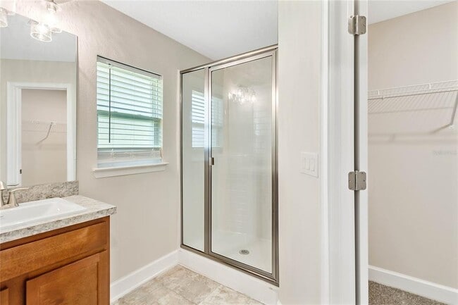 Building Photo - 430 Big Sioux Ct