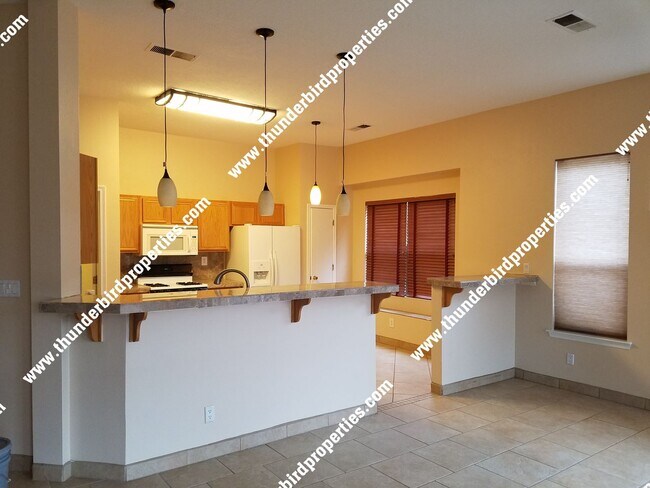 Building Photo - Ventana Ranch - 3 bedroom, 2 bath home near parks