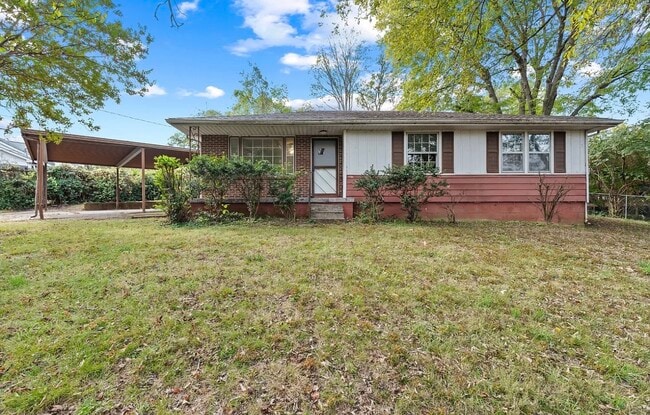 Building Photo - 1829 River Dr